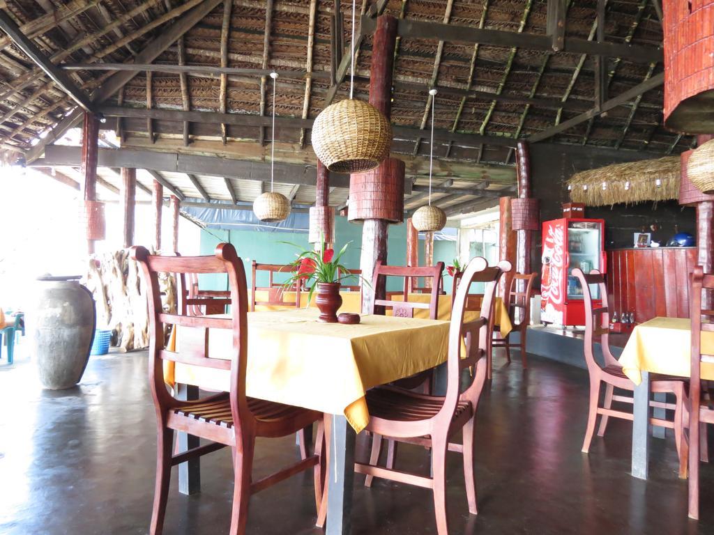 Why Not Guest House Hikkaduwa Luaran gambar