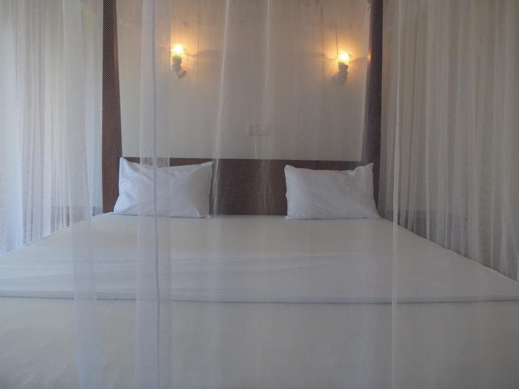 Why Not Guest House Hikkaduwa Bilik gambar