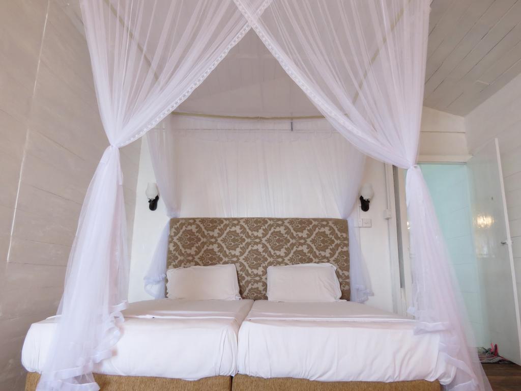 Why Not Guest House Hikkaduwa Luaran gambar